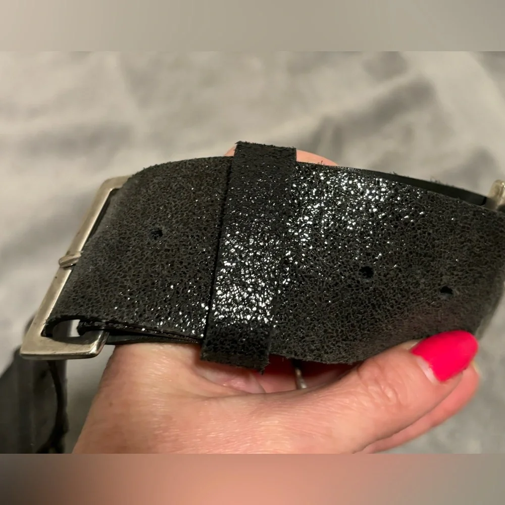 Badgley Mischka Women’s Italian Leather Black Metallic Adjustable Belt
